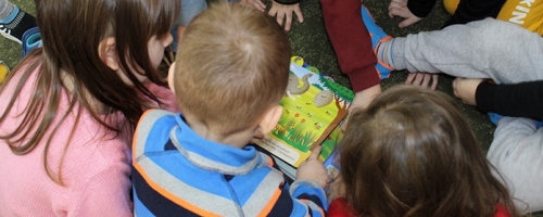 21 grudnia- Głośne czytanie w Przedszkolu Samorządowym w Szczebrzeszynie